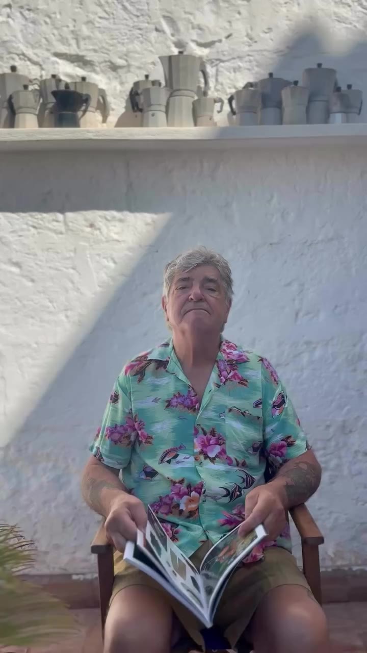 Uwe zeigt euch noch mehr vom neuen Magazin 🤯😱☘️ Ab in die Läden und schnappt…