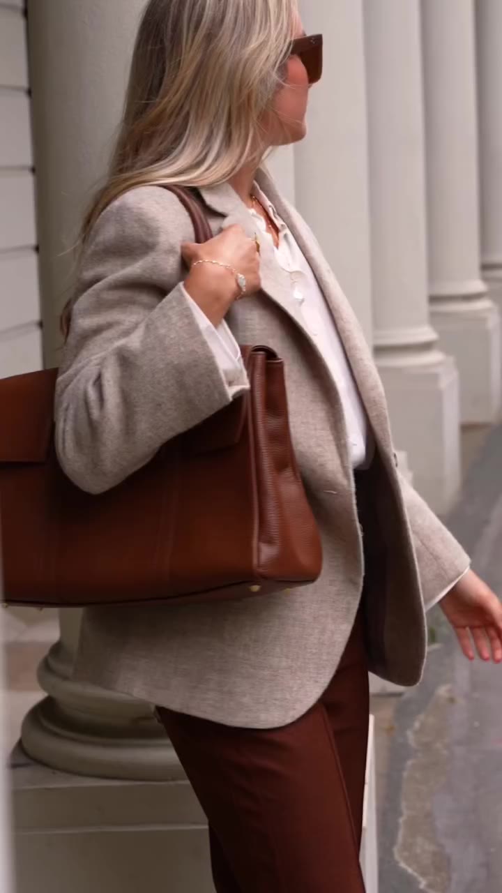 Meet the Eleanor bag. Designed for the modern woman, Eleanor offers the…