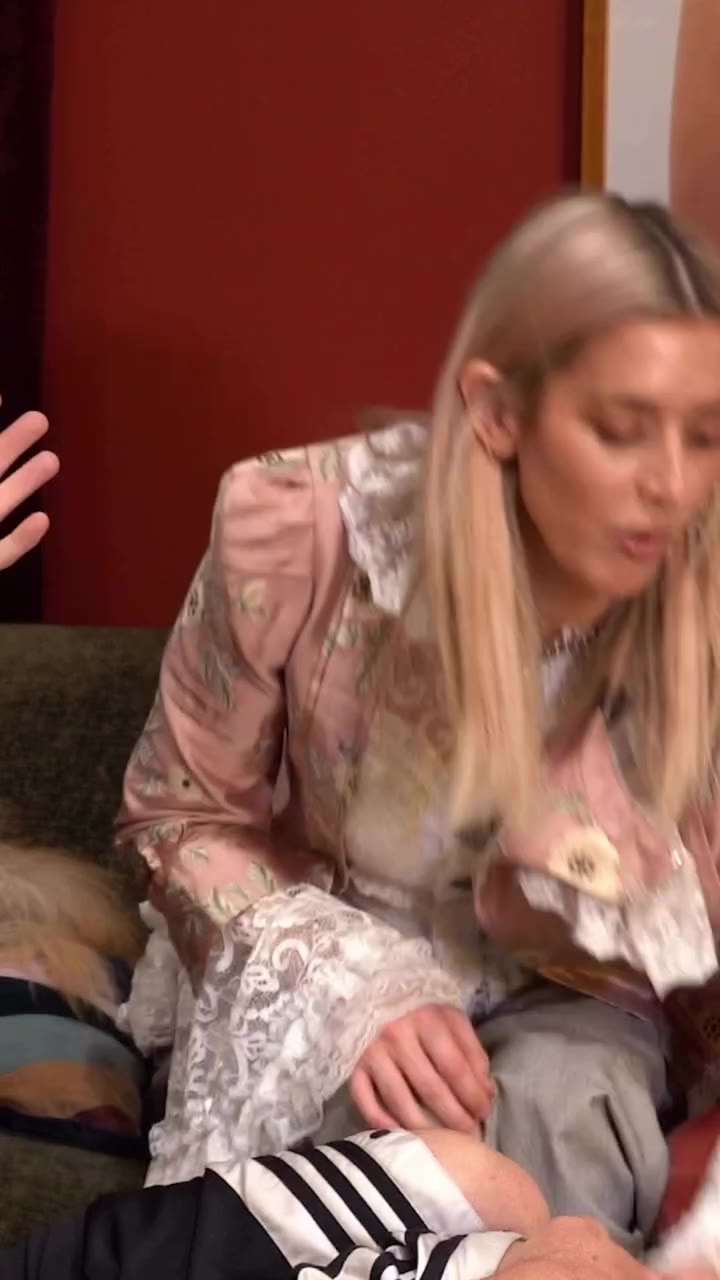 Turns out @kirinjcallinan secret talent is actually useful 🎬