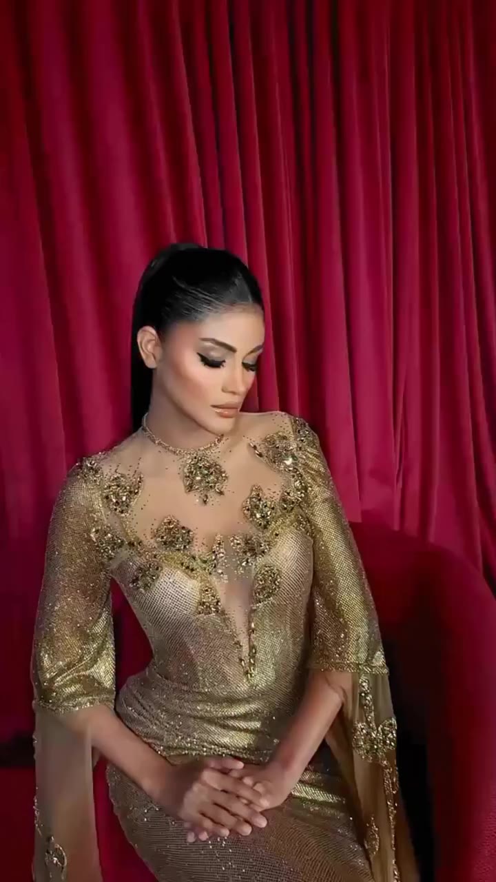 Look by @merita.couture