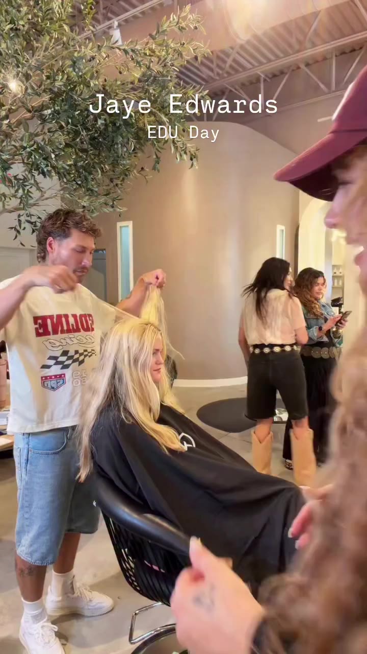 @jaye_edwards was not harmed in making this video 💅🏼💕🙌🎬 An amazing class…