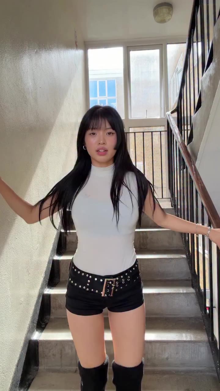 The full adidas x Jennie collection just dropped like a Fallen Angel. 😇 Which…