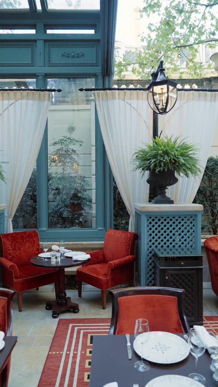 A signature of Bar Vendôme, the iconic bar at the Ritz Paris. Did you know?…