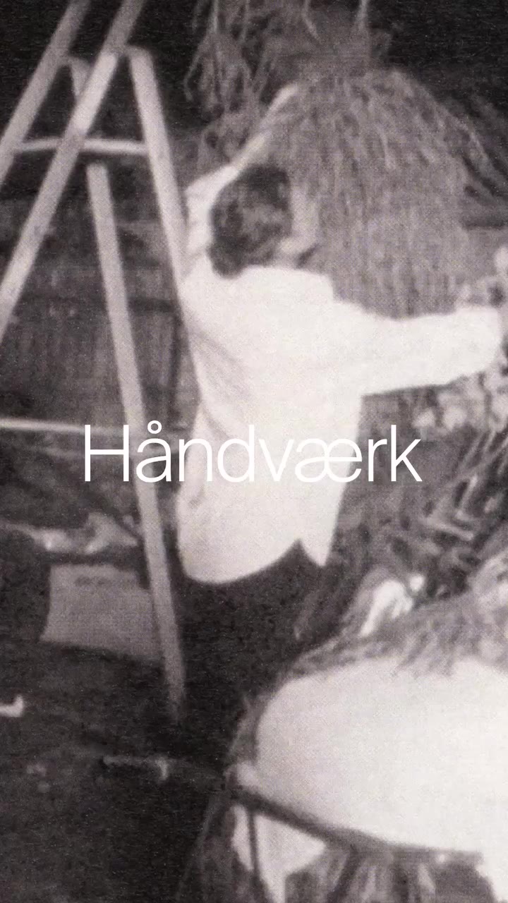 HÅNDVÆRK [honn-vairk] / [ˈhʌnˌʋaɐ̯ɡ̊] Danish noun The work of hands. A way of…