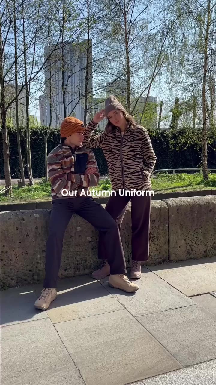 The annual fleece obsession is back. 🍂🍁