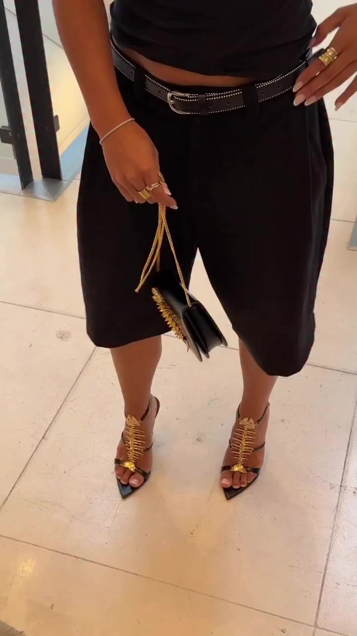 Ready to turn heads?✨ @giuseppezanotti #giuseppezanotti #heels