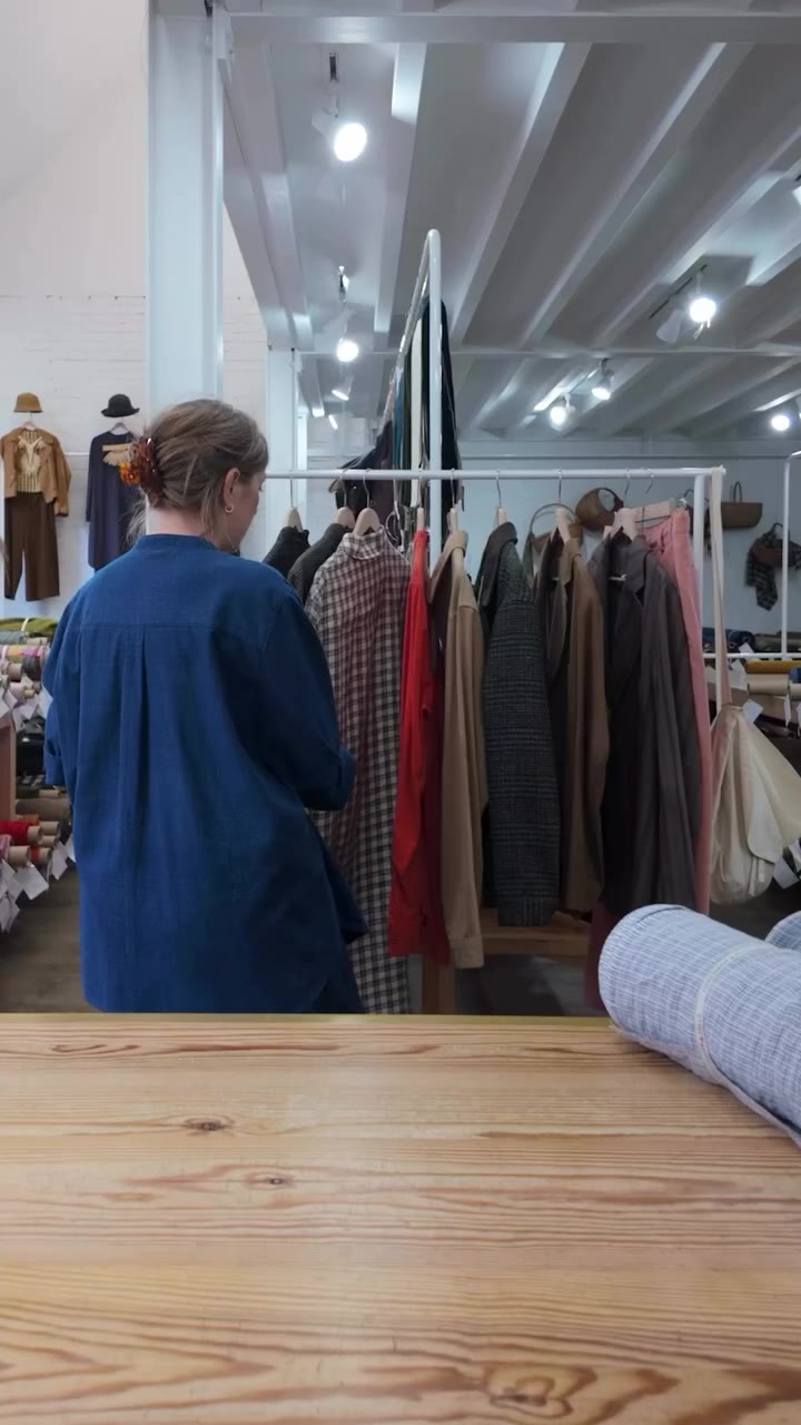As the seasons change we turn our attention to autumn sewing projects. In this…