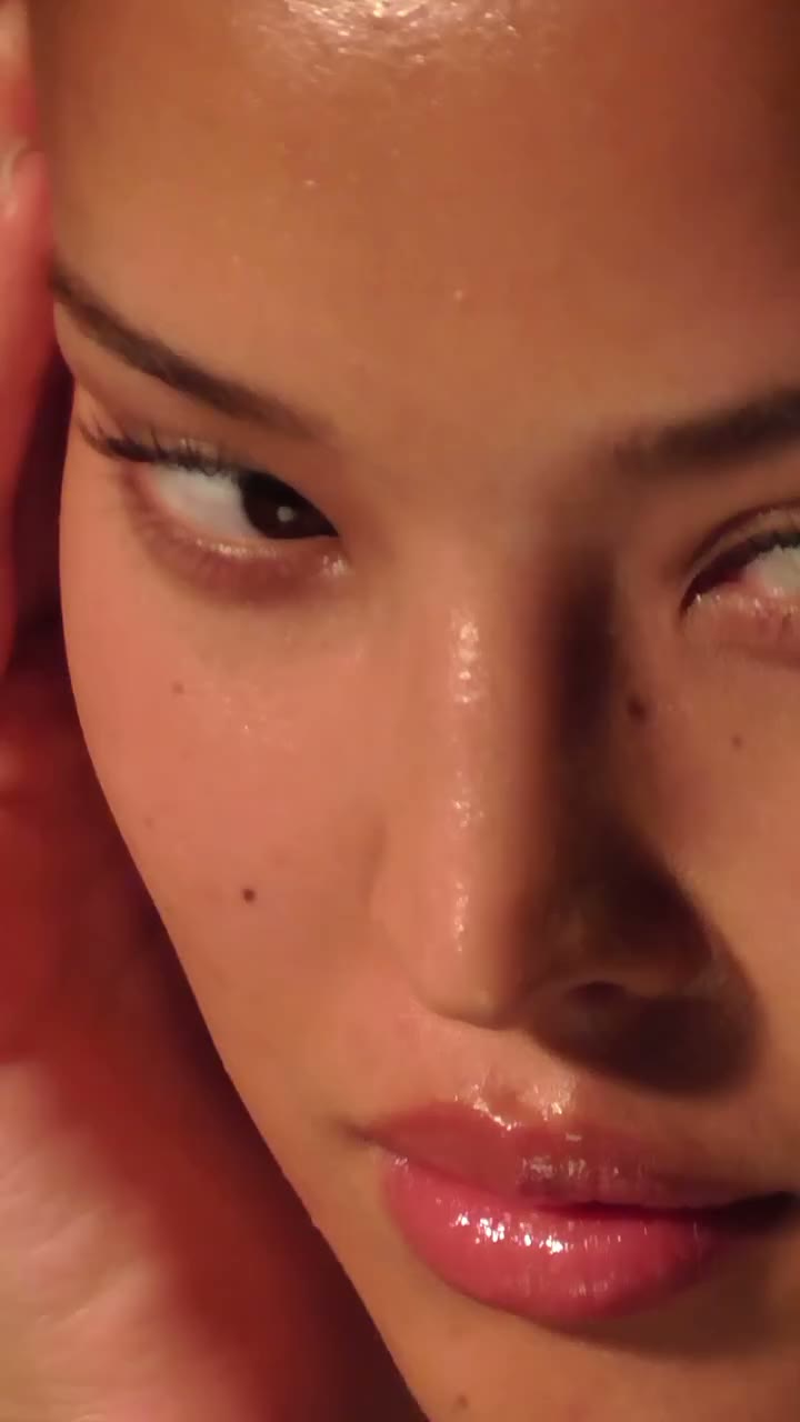 Skin longevity, in action. LONGEVIT-8 Peptide Serum is clinically proven to…