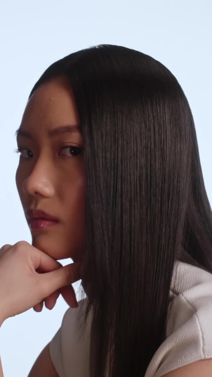 Pick your team For looks that last all day, the Dyson Corrale CoolShine™…