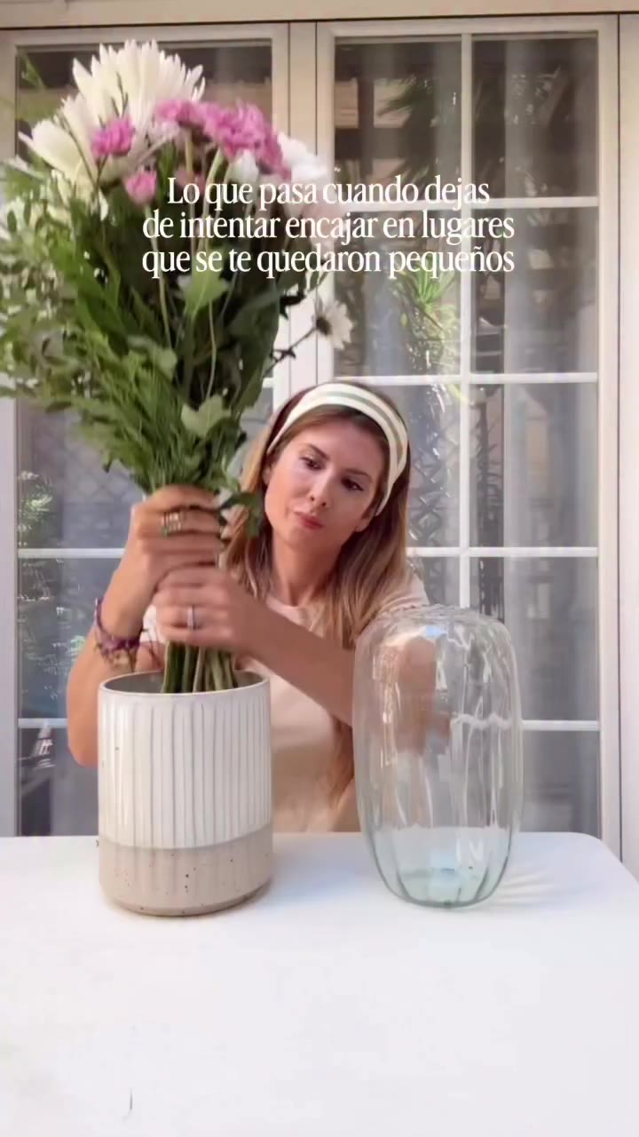 Esfuérzate más. O disculpar nuestra presencia o recortar nuestras propias…