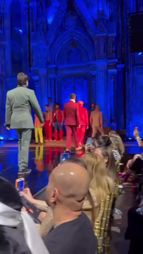 Thanks New York 🗽 Final walk @marcomichettioficial on fire in @nyfw_am #NewYork