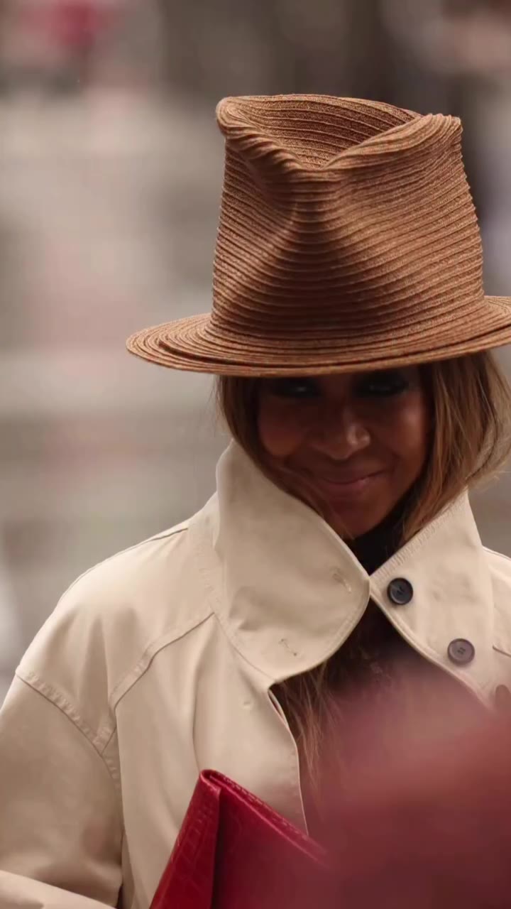@karenbritchick in Esenshel “Big Smashed Fedora “ in tobacco hemp, NYFW…