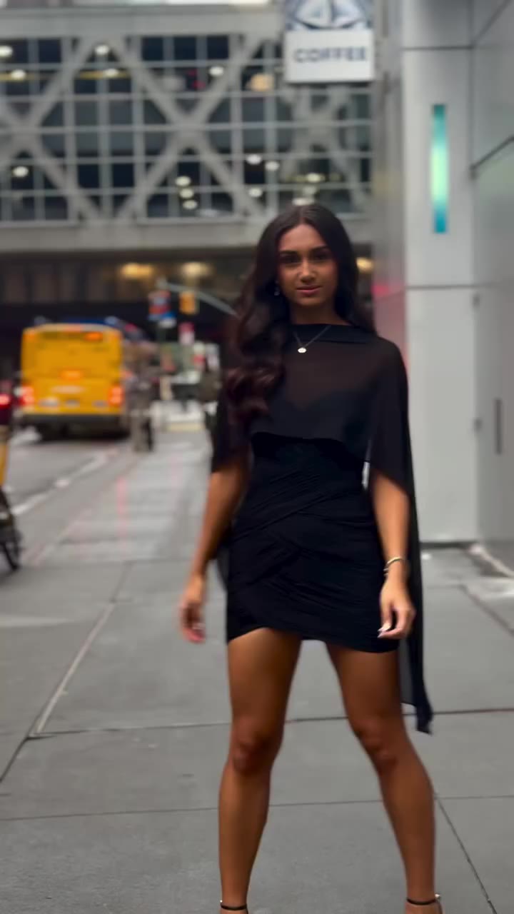 all in a new york minute @sherrihill #nyfw #nyc #missteenallamerican…
