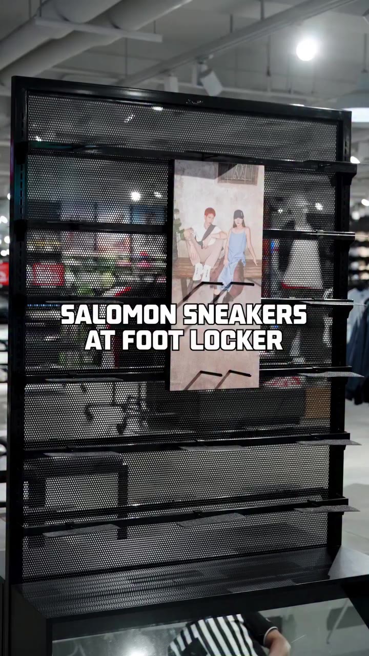 Tech runners? Yeah, we’re obsessed. 👀 Explore our #Salomon sneaker selection…