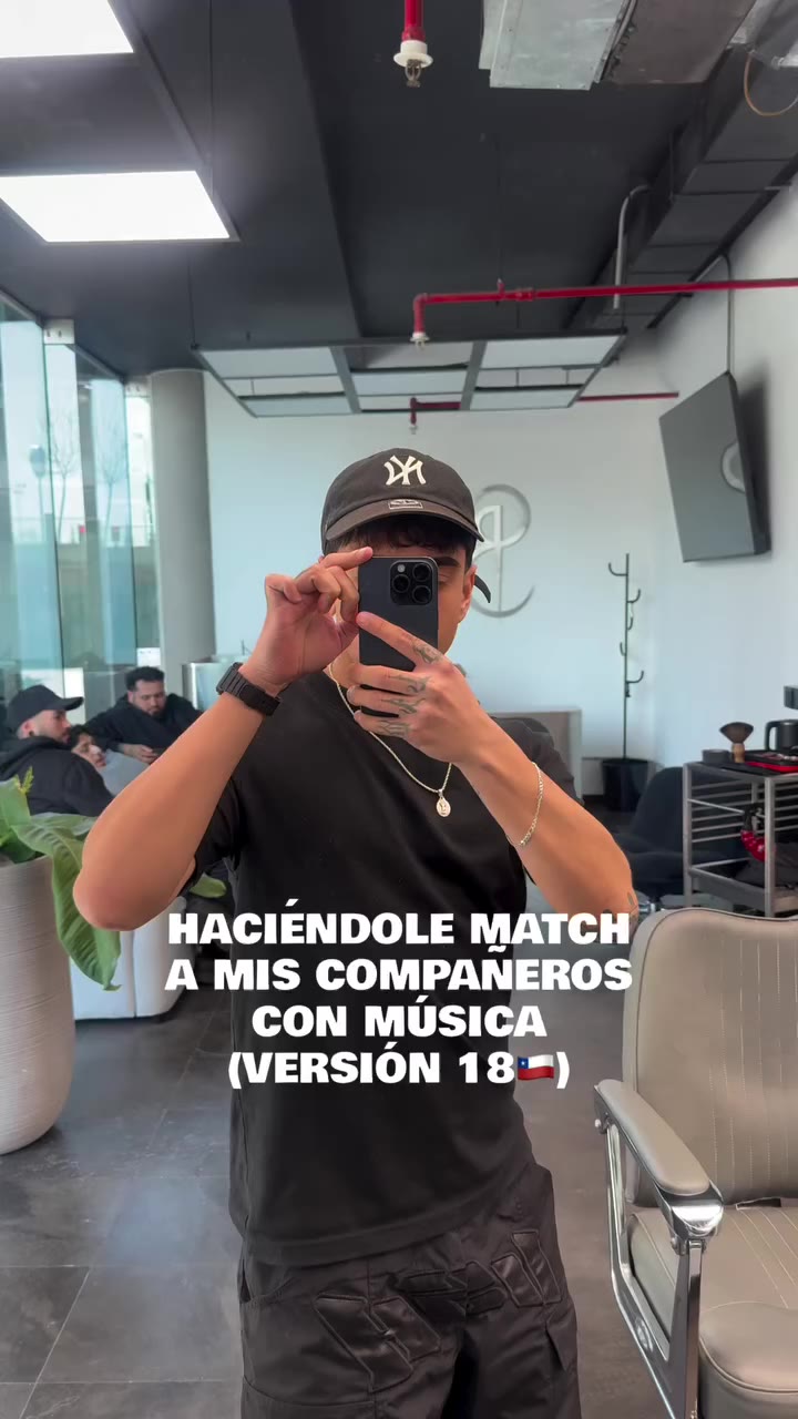 Unos tipazos simplemente 🫂 JAJAJ empezó el 18 parienteee 🇨🇱 #humor #barber…