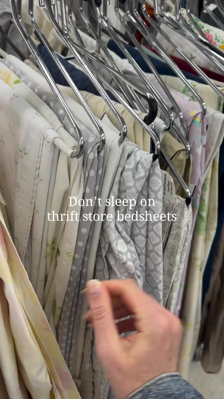 The home section at the thrift store is my favorite place to shop for fabrics…