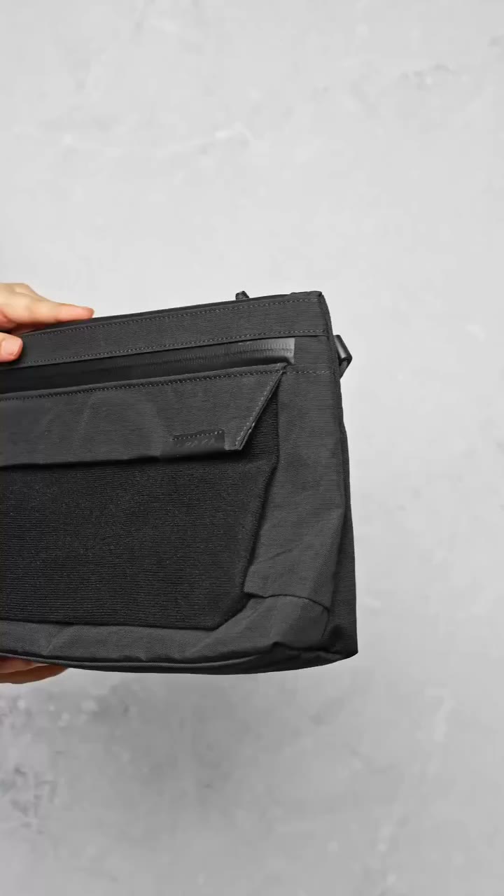ZIP POUCH PANEL JAPAN EDITION PW にはどれくらい荷物が入る？ 🎒✨⁠ ⁠…