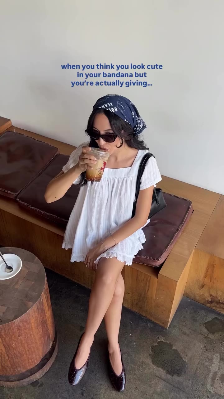 when you think you look cute BUT … #fallfashion #fallfashioninspo #styleinspo