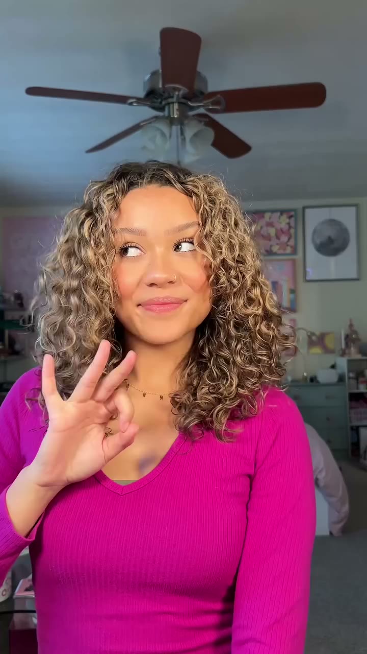 3 styles your curls will love, featuring all your Goody faves 💜 Which one are…