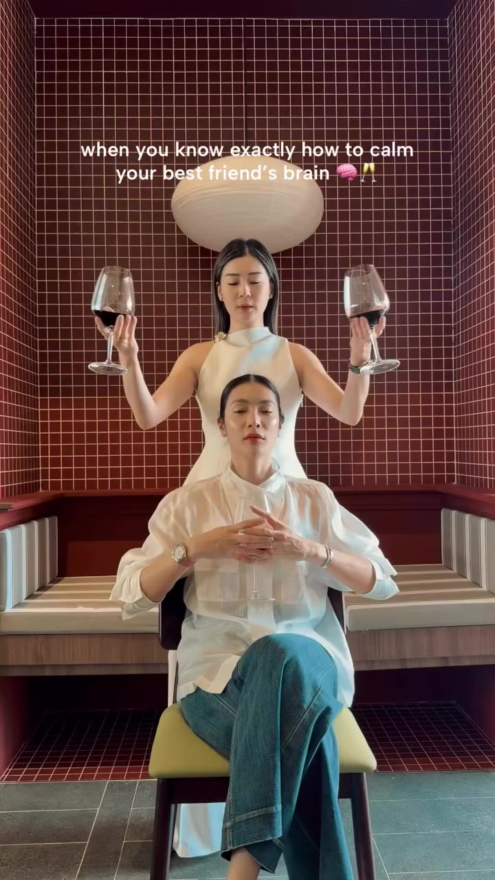 When you know the secret formula to calm her brain 🥂✨