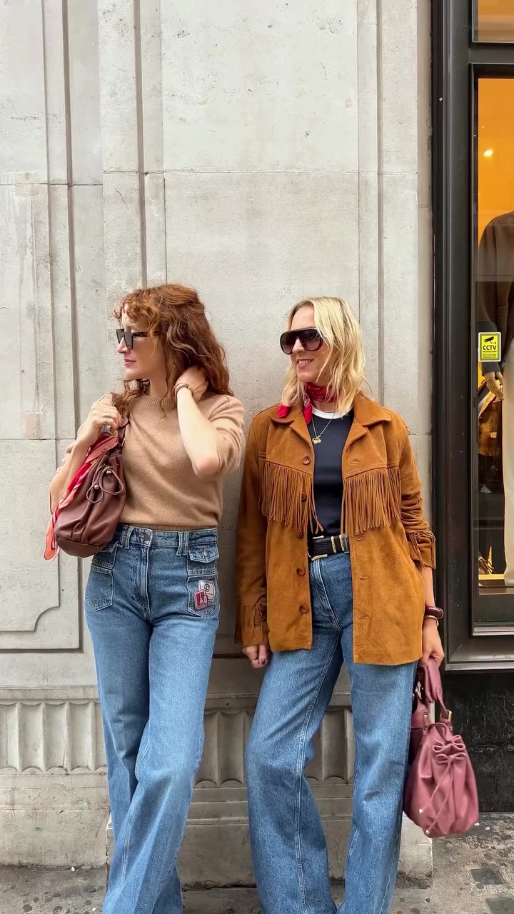 … and the award for the most flattering, leg lengthening jeans goes to……