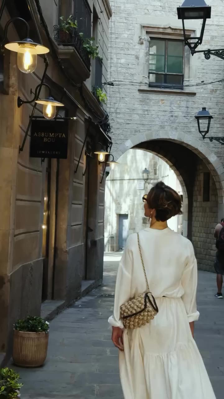 En pleno Gòtic de #Barcelona, muy cerca de Sant Felip Neri…