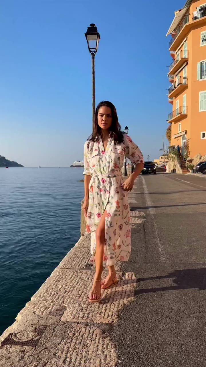A floral statement, 100% linen. Meet the Floral Majesty Liberty Midi Dress 🌸