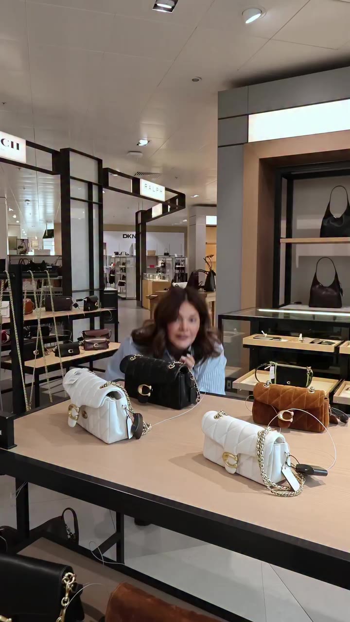 ad Autumn shopping with @johnlewis aka my dream day out! John Lewis has…