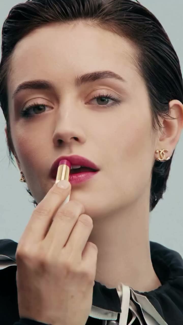 @kimschell Directed by @theodegueltzl for @chanelofficial @chanel.beauty Dop…