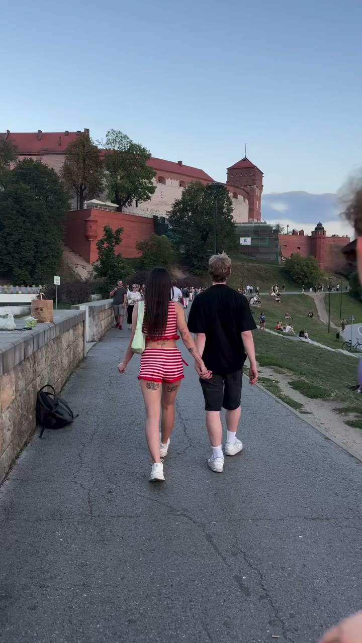 Szybko szybko!!! Wpadajcie wszyscy w sobotę do @prozakdwazero bo razem z…
