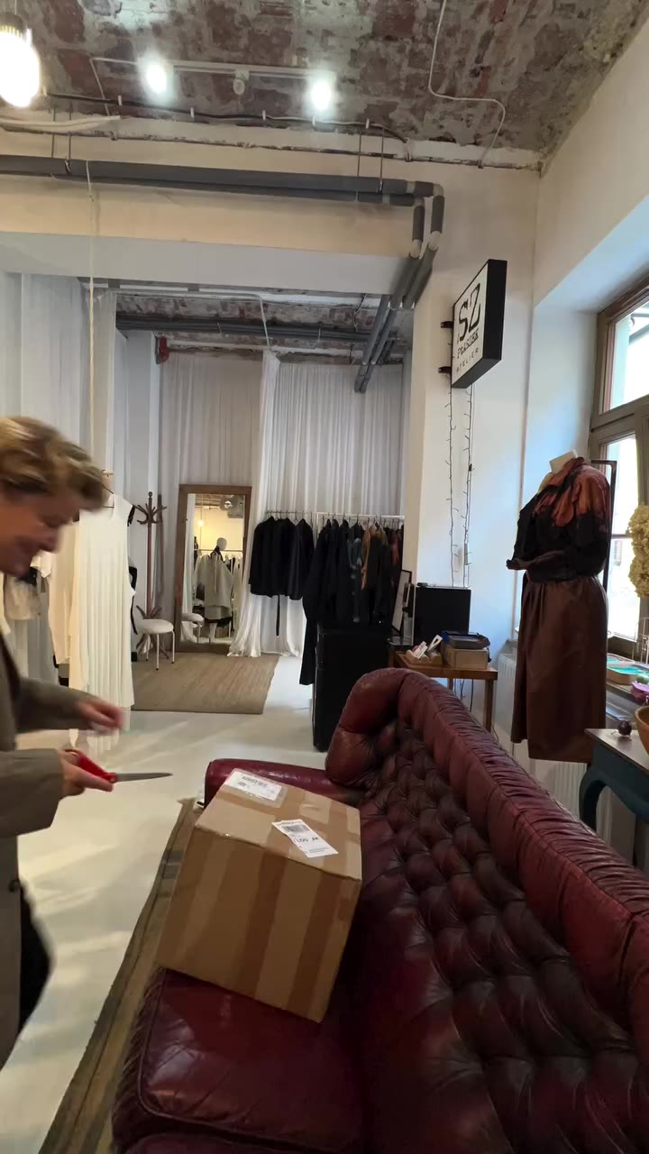 Szczęśliwy człowiek ! Dziś do Atelier przyszła najcudowniejsza paczka ever…