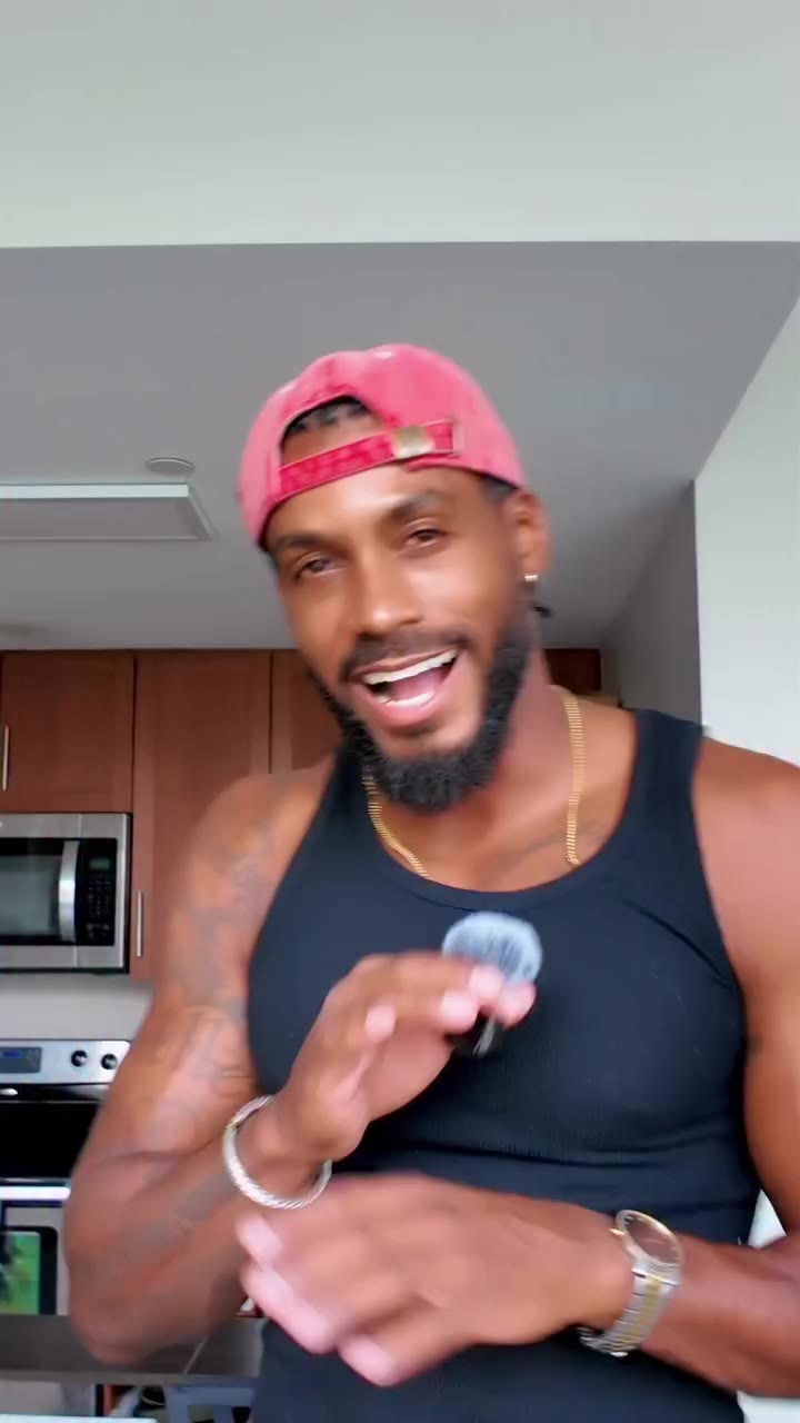 TOBAGO, I’M COMING! 🇹🇹🔥🌴 They keep telling me I’m basically an honorary…