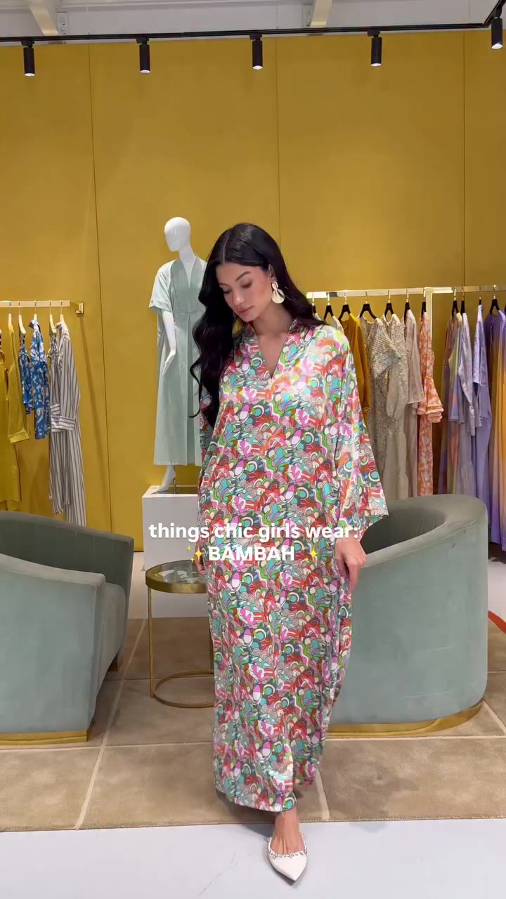 things chic girls wear: a bambah kaftan. that’s it. that’s the list 🤍