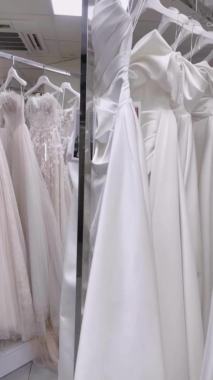 still feels a little unreal but somehow, I’m the bride 🥹 kế hoạch được lập…