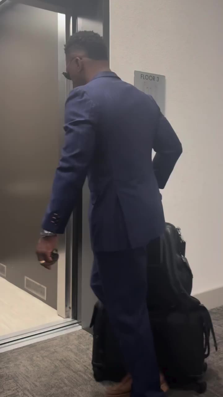 When you look good, you feel Good! Go ahead and bust a move 🫡😆.. #suitsharks…