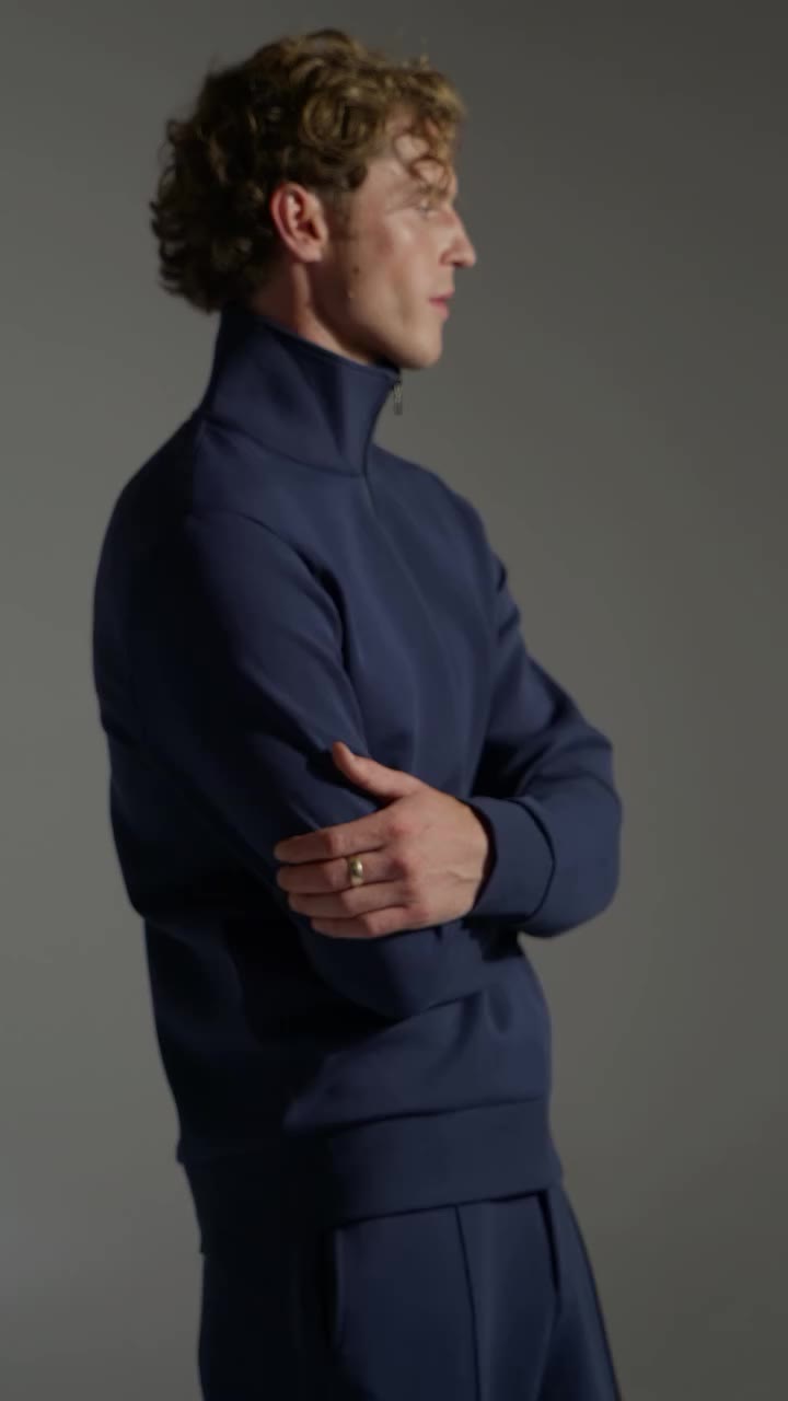 Navy, for the season ahead.⁠ ⁠ The Day Zip Funnel Neck strikes the balance…