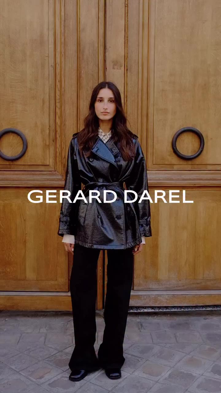 SEASON ESSENTIALS 🤍 The iconic trench coat, must-have knitwear, perfectly cut…
