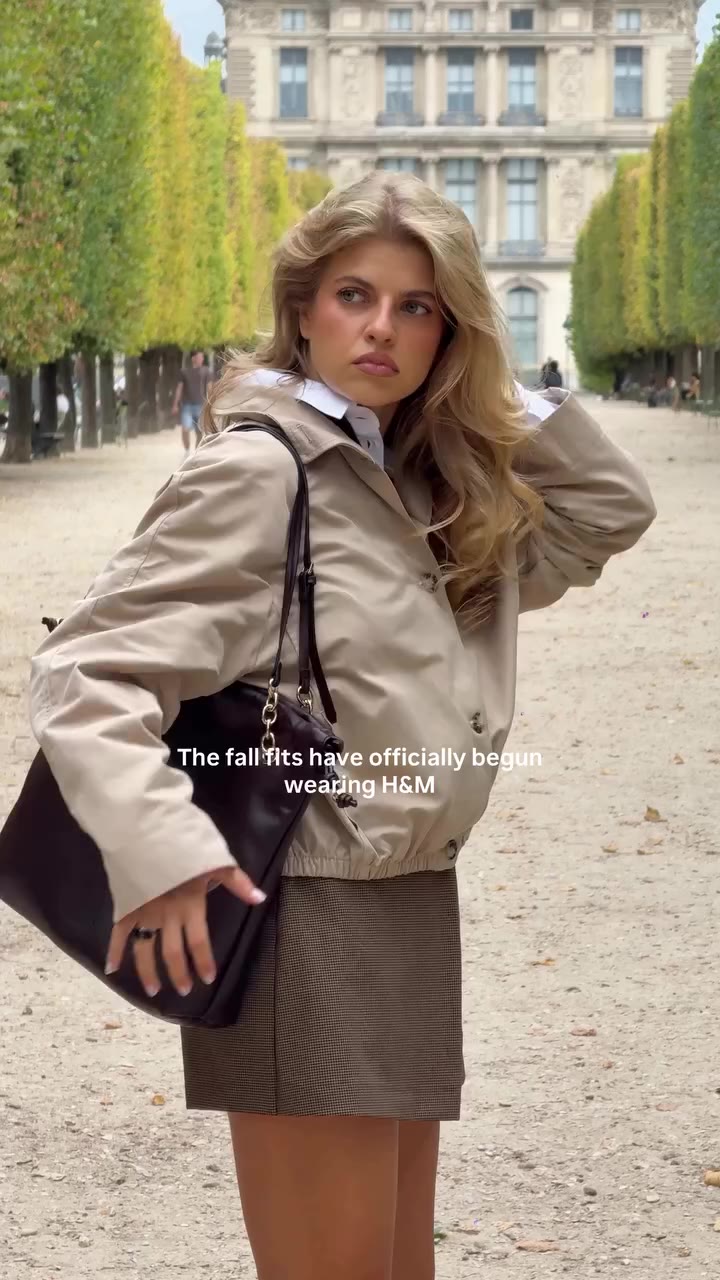 Fall Fashion in Paris has entered the chat @hm 🤍 Anzeige