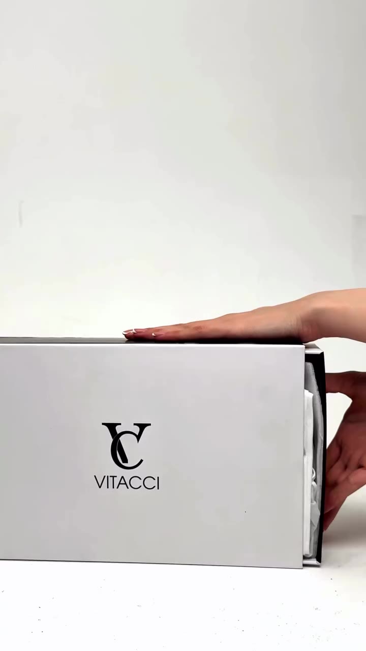Артикул на vitacci.ru: 1494432 Лоферы - одна из самых комфортных моделей для…