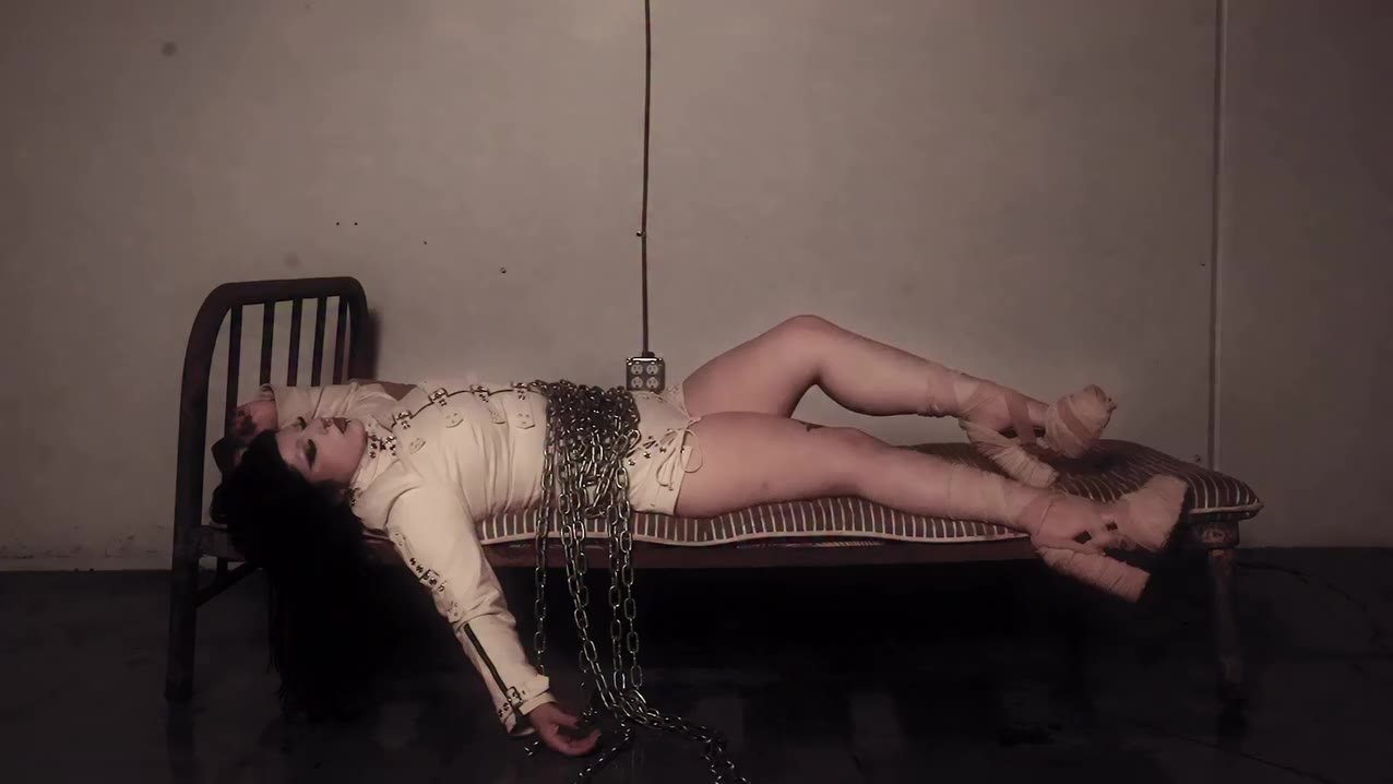 Internal beauty, shackled by filth cd: @theparisite videographer…
