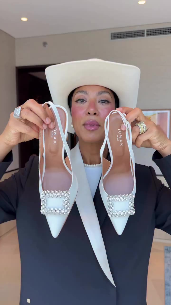 Grwm in Doha with @harlienz Shoes @jonak @thisislucavision