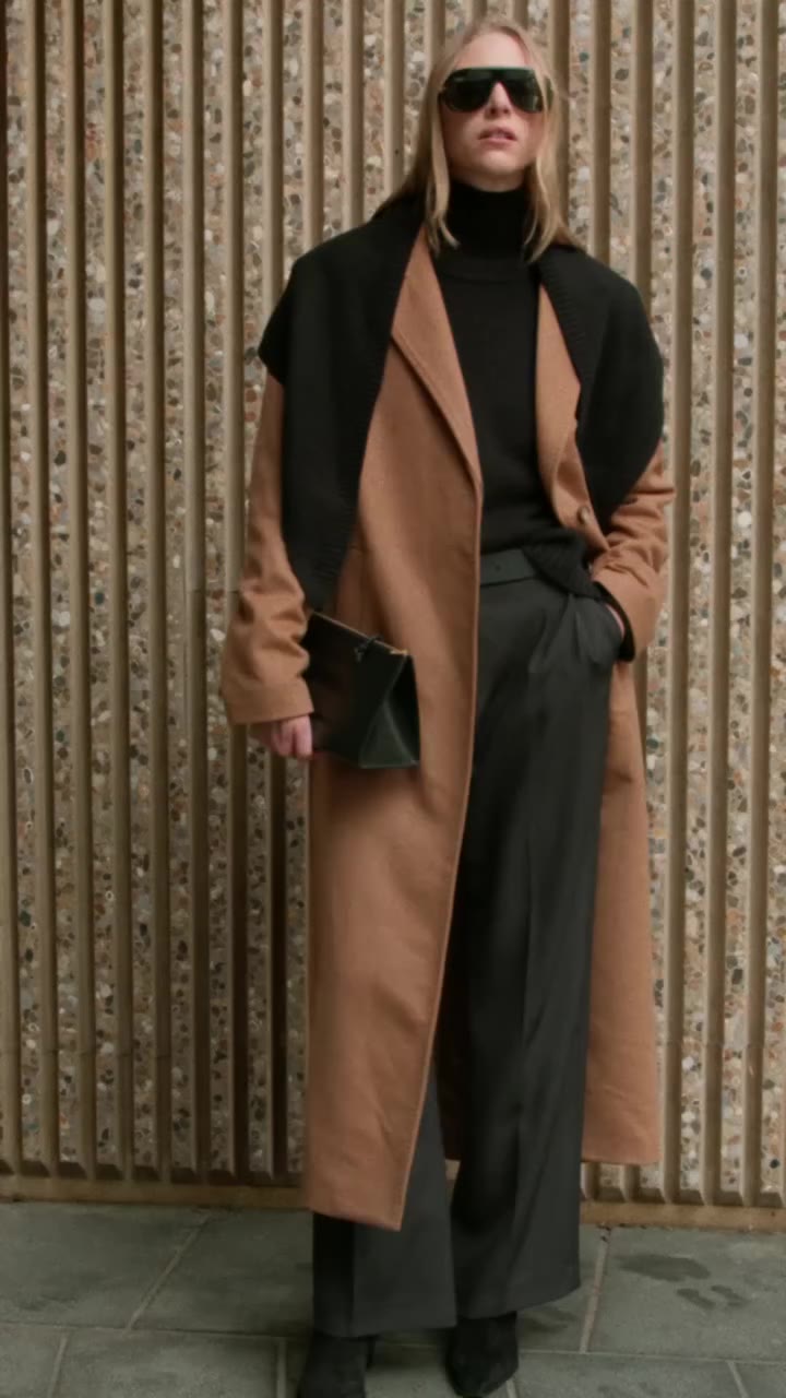 The mood this season: long, neutral, unhurried. The Fave Coat, Wakakuu Icons…