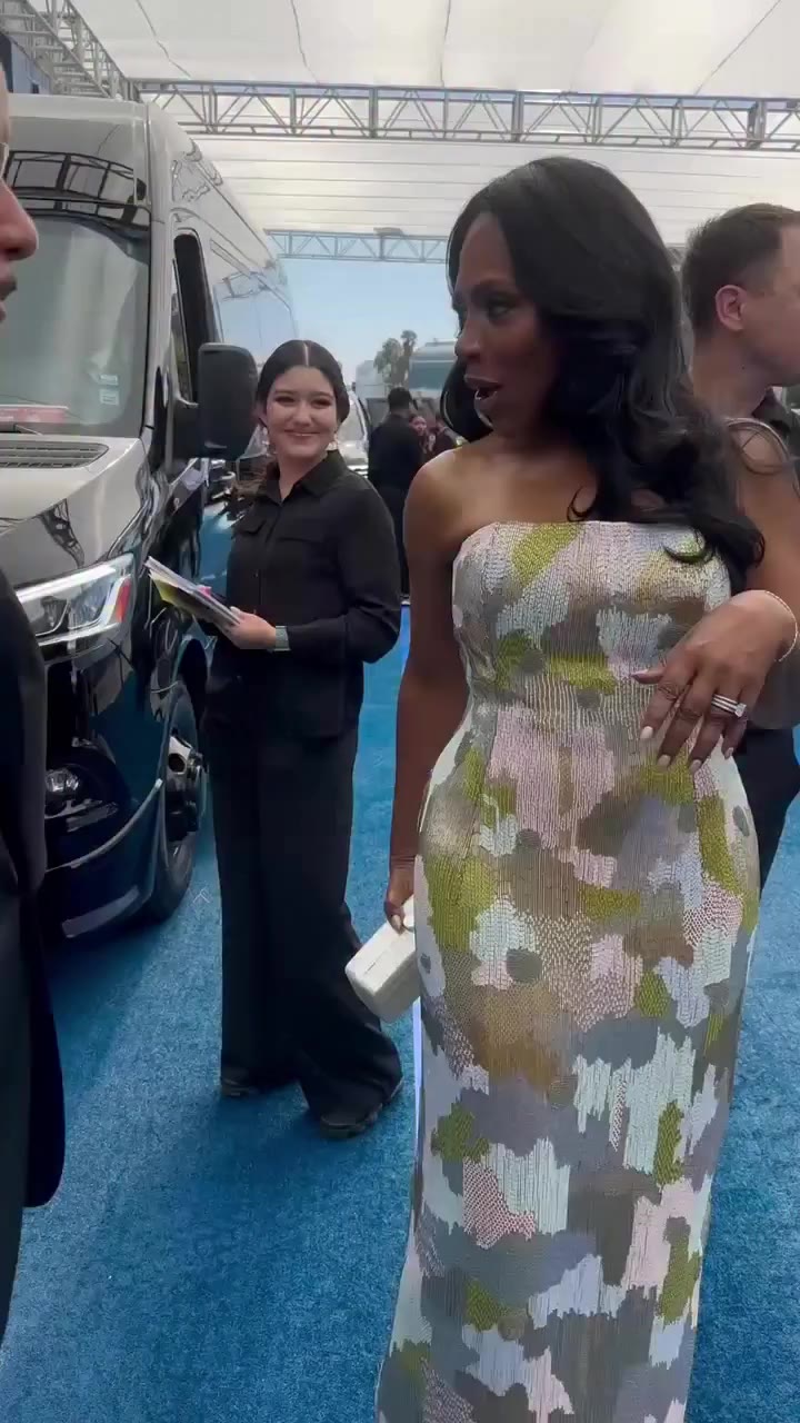 TSMGO rolling up to the Emmys like… #Emmys2026 recap LOADING…