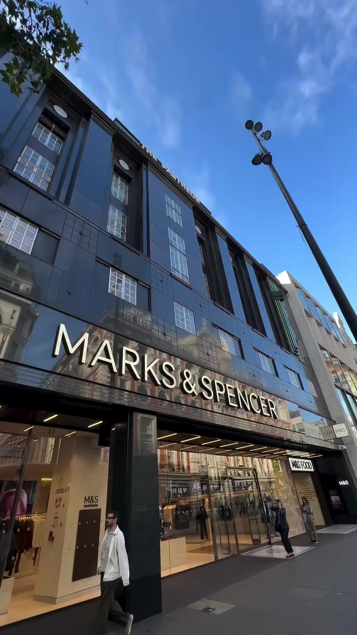 Come sale shopping in M&S with me • I went in to try on and style some of the…
