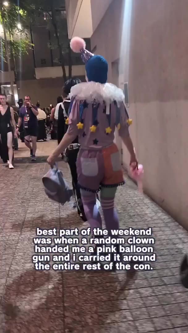 thank you mystery clown, wherever you are #dragoncon #dragoncon2026