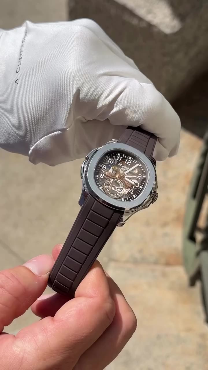 Artisans de Genève just did something it has never done before — skeletonised…