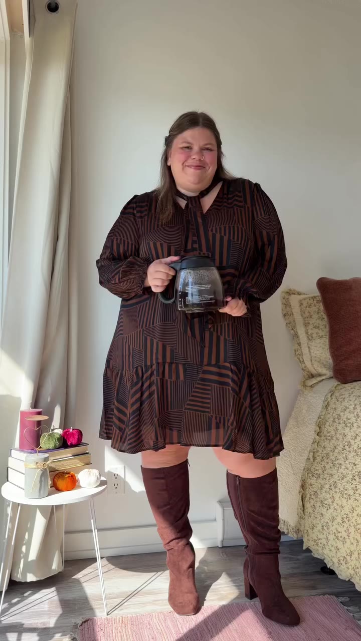 @itsyourdest is channeling her inner Rory Gilmore this fall 🍂🧣☕ After having…