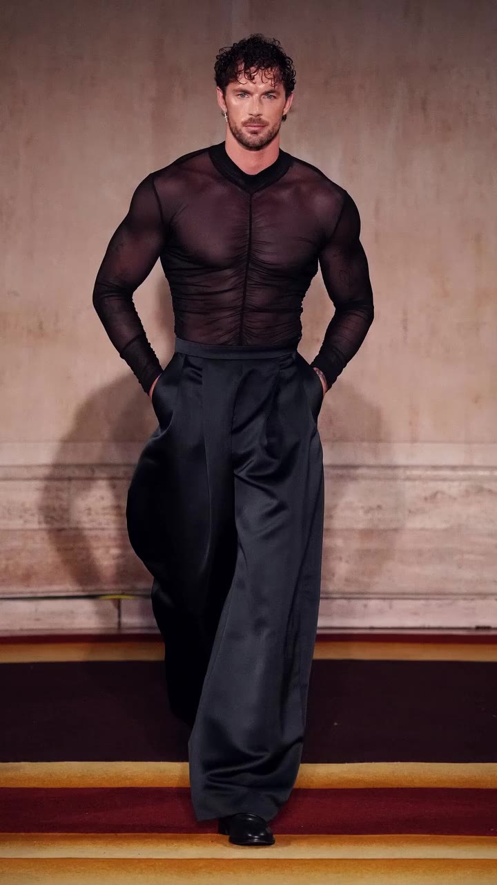 Christian Hogue (@christianhogue) walking for Christian Siriano (@csiriano)…