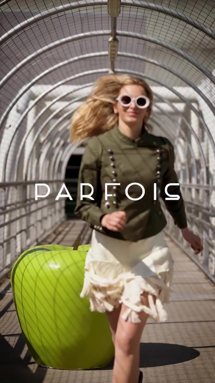 New Opening! 🍏 Parque Arauco - Coming soon. @claralyon #ParfoisAndFriends