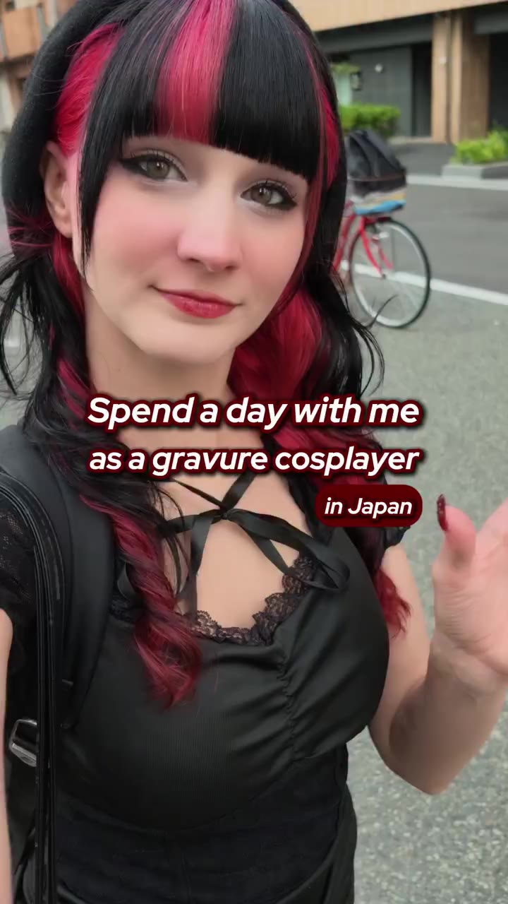 It's the rooftop pool episode of my own anime. I wish Malymoon would sew on…